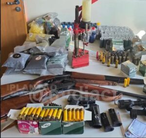 Ponto Novo: Cipe/Caaatinga apreende armas, munições e mais de 52 mil durante operação